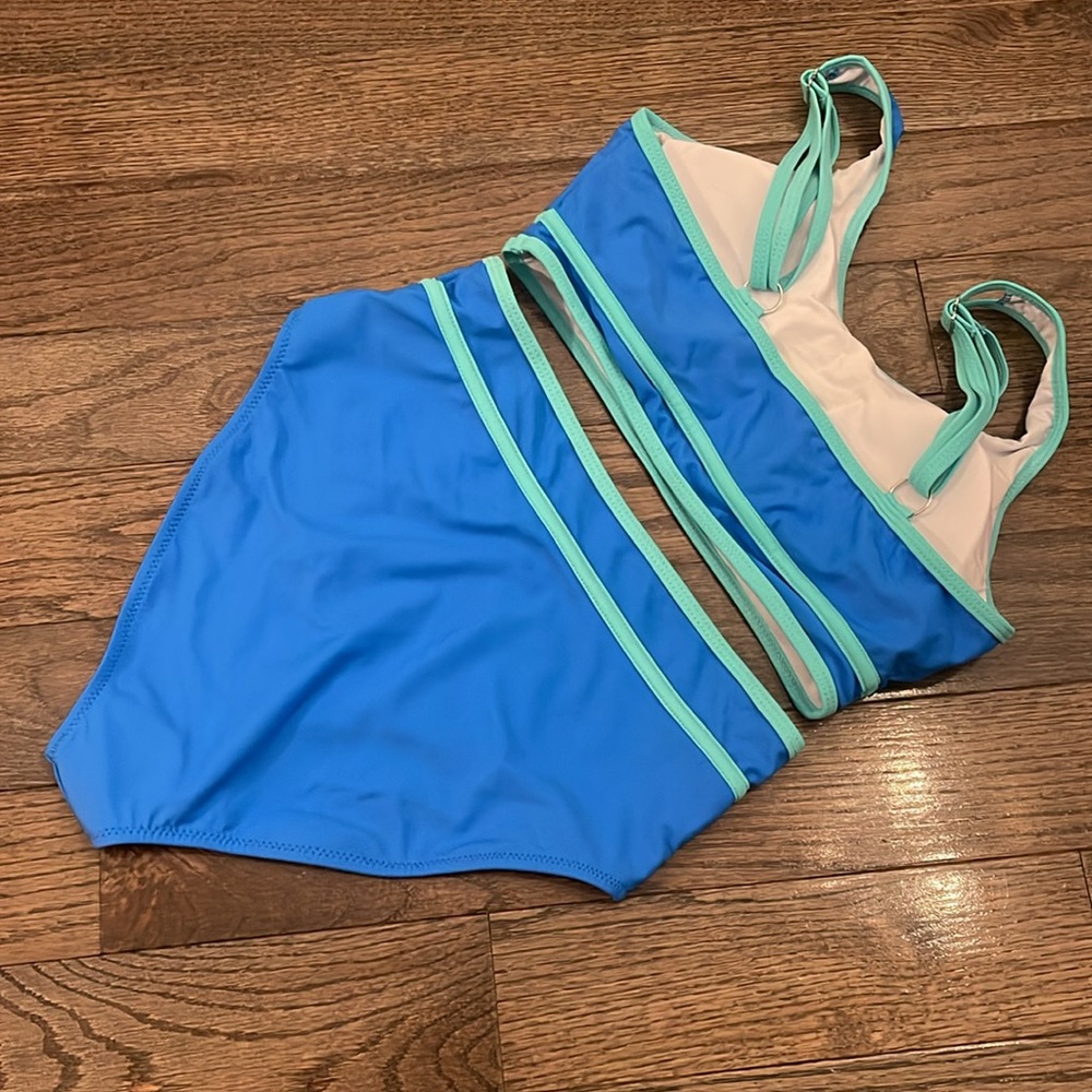 Two piece bikini swimsuit aqua and mint size small - Picture 2 of 5